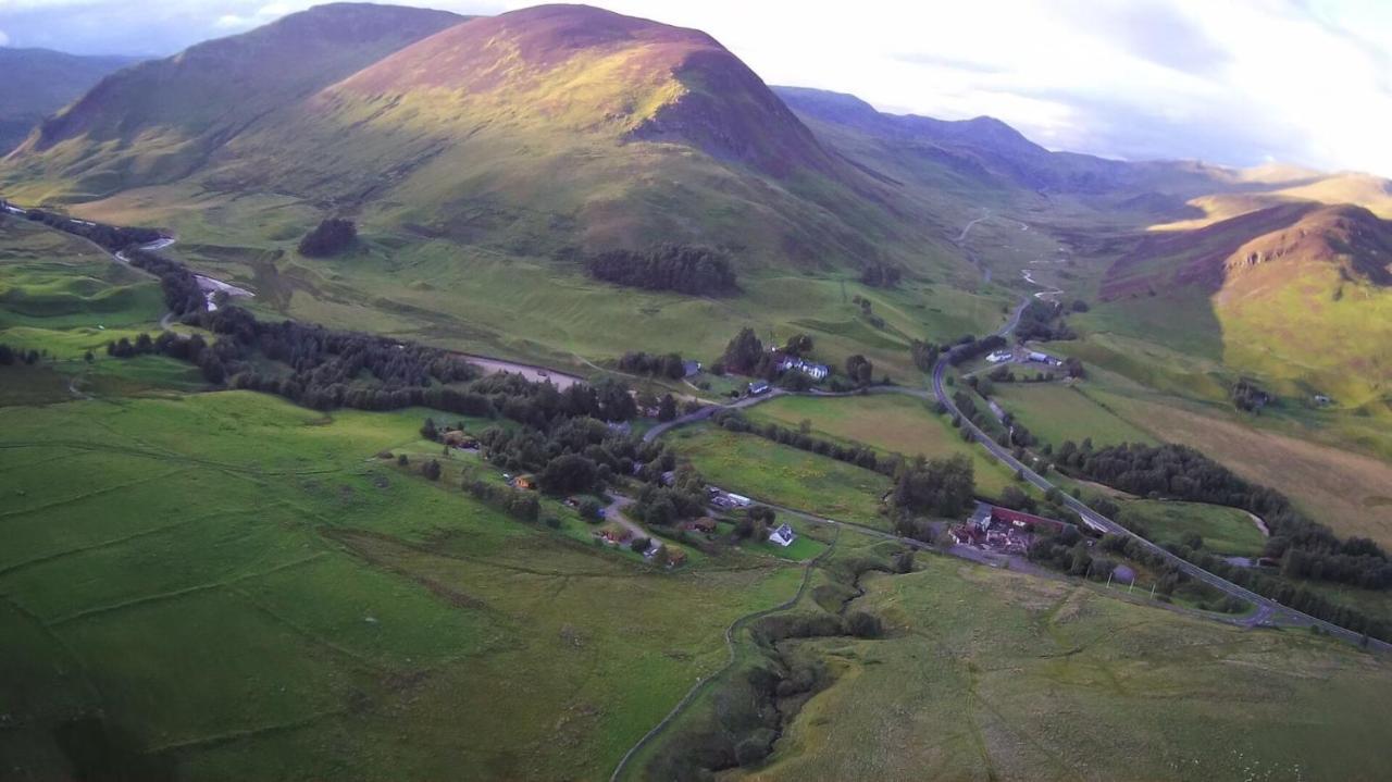 Glenshee Glenbeag Mountain Lodges מראה חיצוני תמונה